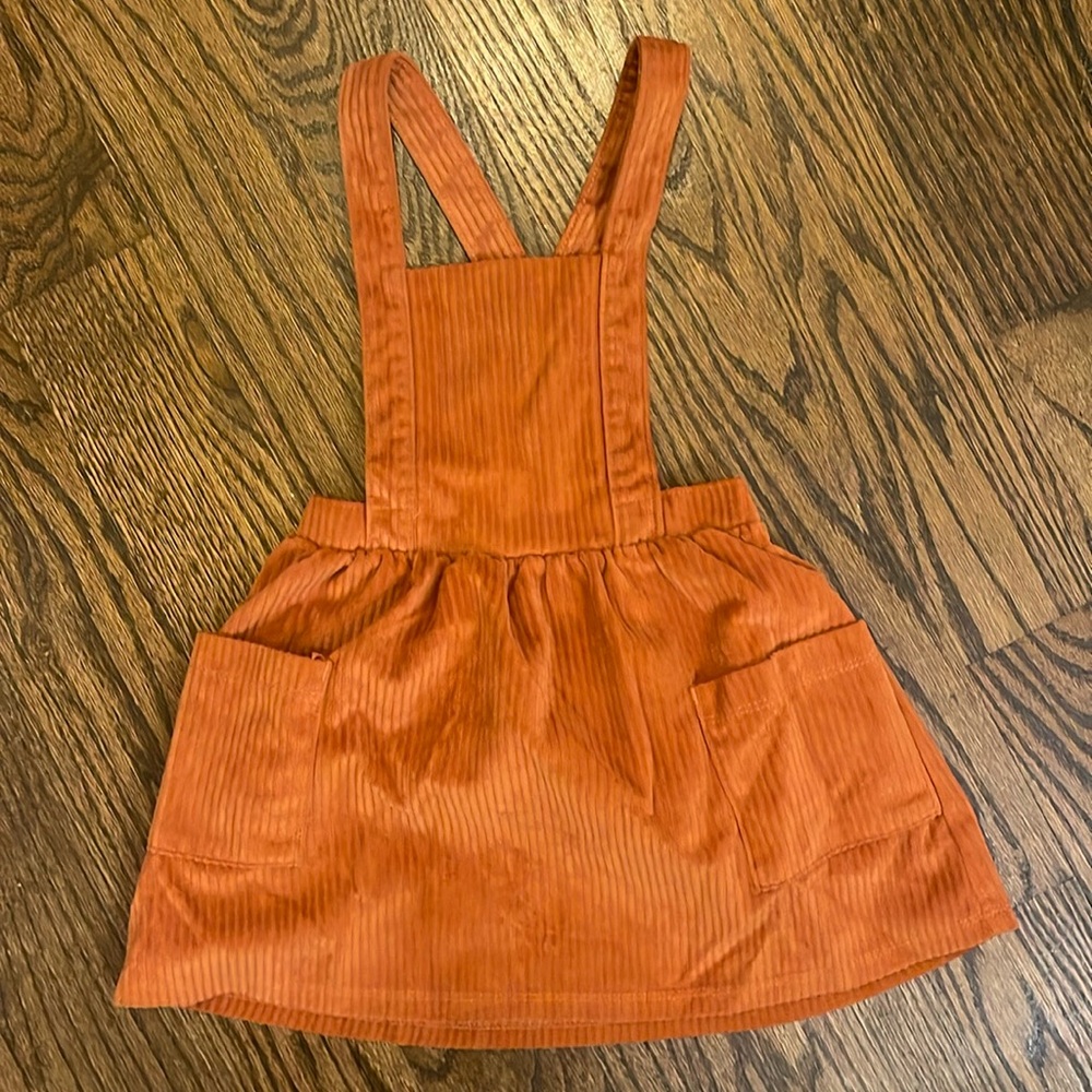 Corduroy dress with pockets